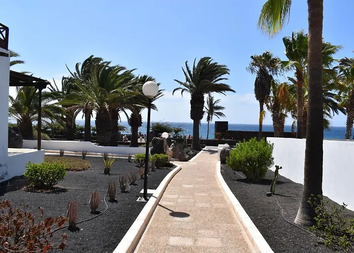 بيت للعطل Casa Bastian 24 *